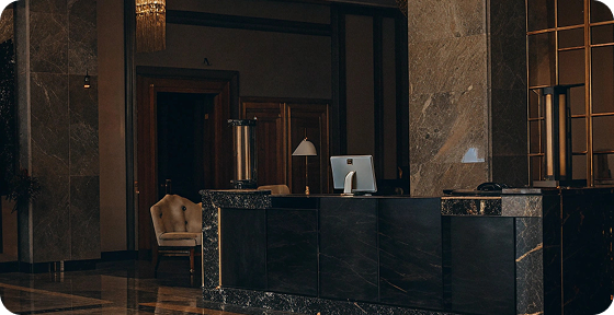 Why Choose Us: Top Hotel Photo Top Hotel Photo